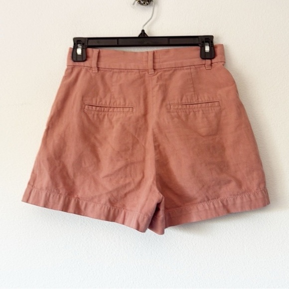 Wilfred Free Short - Picture 2 of 8